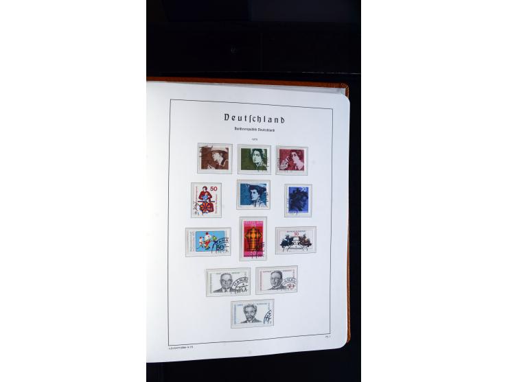 1949/78, postfrische kpl. Sammlung und gestempelte kpl. Sammlung in 2 Leuchtturm-Alben