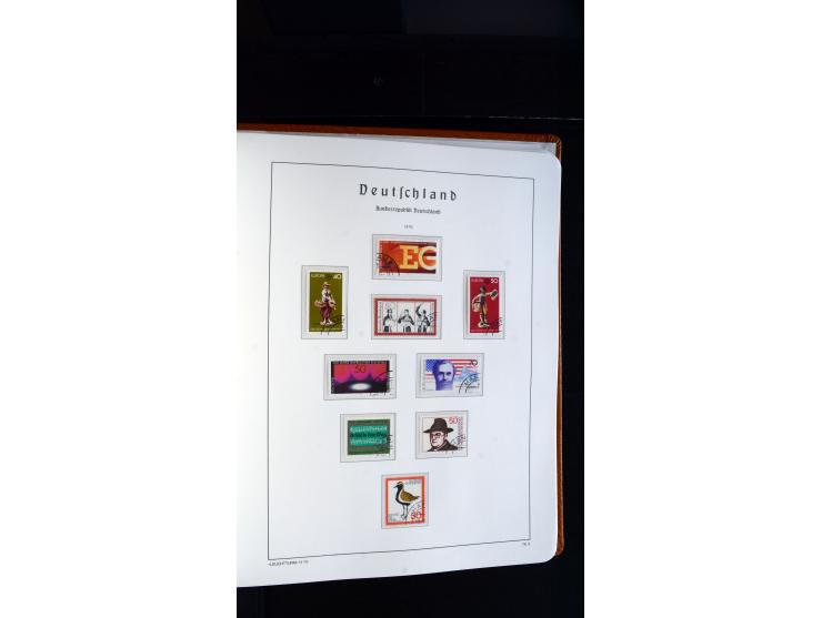 1949/78, postfrische kpl. Sammlung und gestempelte kpl. Sammlung in 2 Leuchtturm-Alben