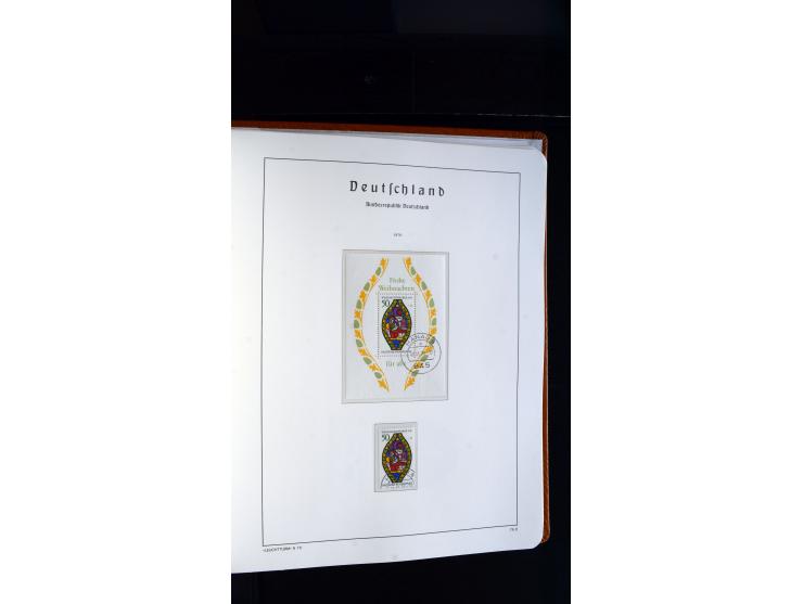 1949/78, postfrische kpl. Sammlung und gestempelte kpl. Sammlung in 2 Leuchtturm-Alben