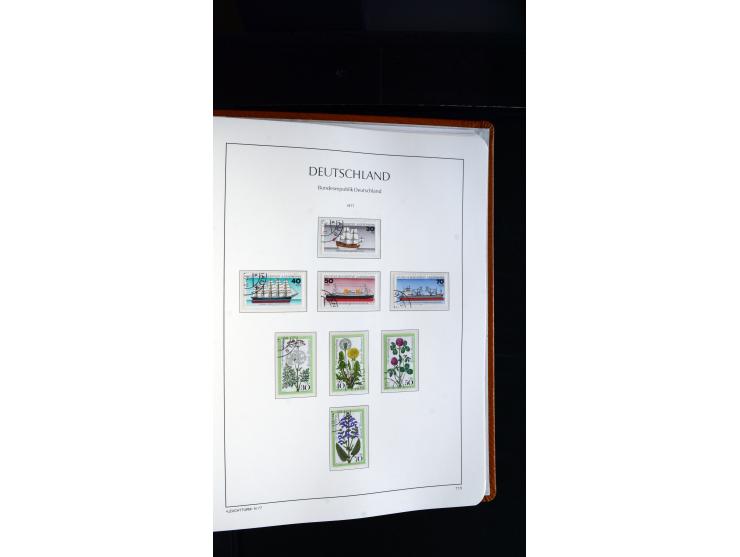 1949/78, postfrische kpl. Sammlung und gestempelte kpl. Sammlung in 2 Leuchtturm-Alben