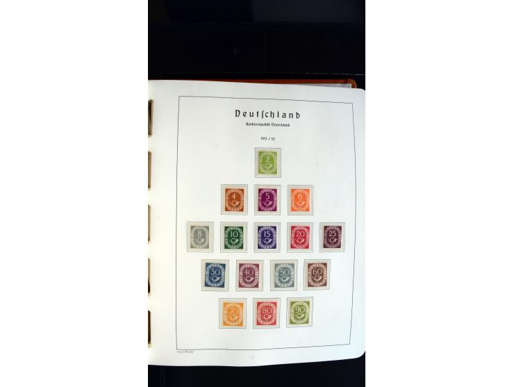 1949/78, postfrische kpl. Sammlung und gestempelte kpl. Sammlung in 2 Leuchtturm-Alben