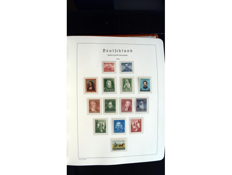 1949/78, postfrische kpl. Sammlung und gestempelte kpl. Sammlung in 2 Leuchtturm-Alben