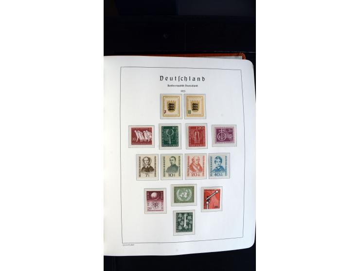 1949/78, postfrische kpl. Sammlung und gestempelte kpl. Sammlung in 2 Leuchtturm-Alben