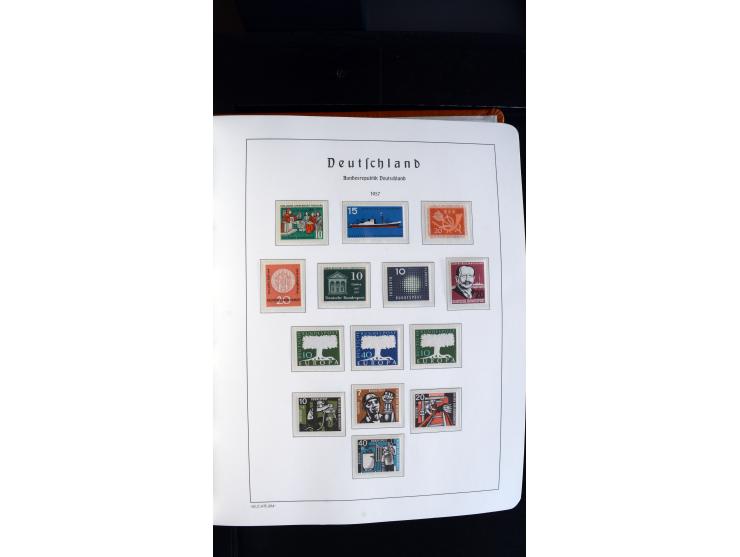 1949/78, postfrische kpl. Sammlung und gestempelte kpl. Sammlung in 2 Leuchtturm-Alben