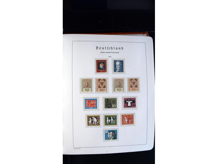 1949/78, postfrische kpl. Sammlung und gestempelte kpl. Sammlung in 2 Leuchtturm-Alben