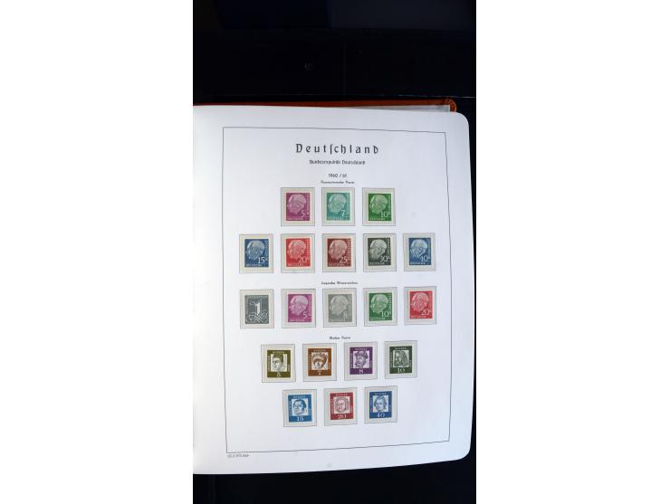 1949/78, postfrische kpl. Sammlung und gestempelte kpl. Sammlung in 2 Leuchtturm-Alben