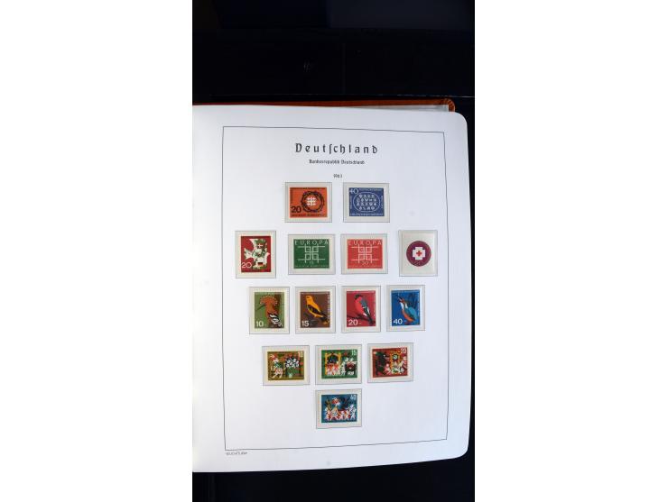 1949/78, postfrische kpl. Sammlung und gestempelte kpl. Sammlung in 2 Leuchtturm-Alben