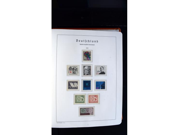 1949/78, postfrische kpl. Sammlung und gestempelte kpl. Sammlung in 2 Leuchtturm-Alben