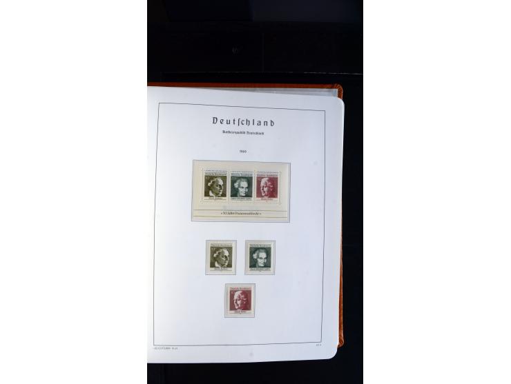 1949/78, postfrische kpl. Sammlung und gestempelte kpl. Sammlung in 2 Leuchtturm-Alben