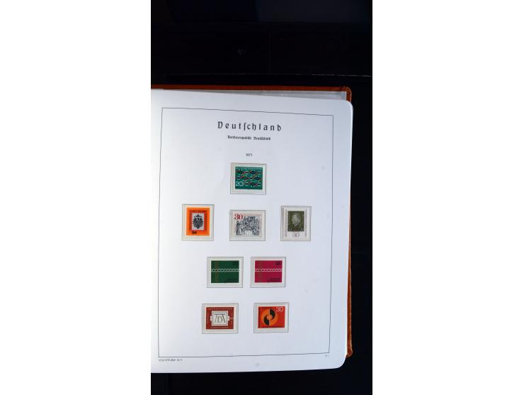 1949/78, postfrische kpl. Sammlung und gestempelte kpl. Sammlung in 2 Leuchtturm-Alben