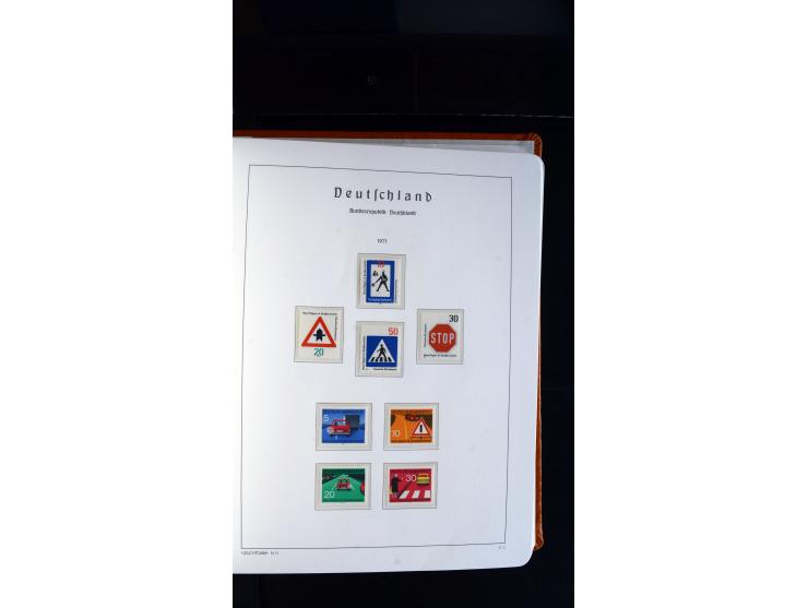 1949/78, postfrische kpl. Sammlung und gestempelte kpl. Sammlung in 2 Leuchtturm-Alben