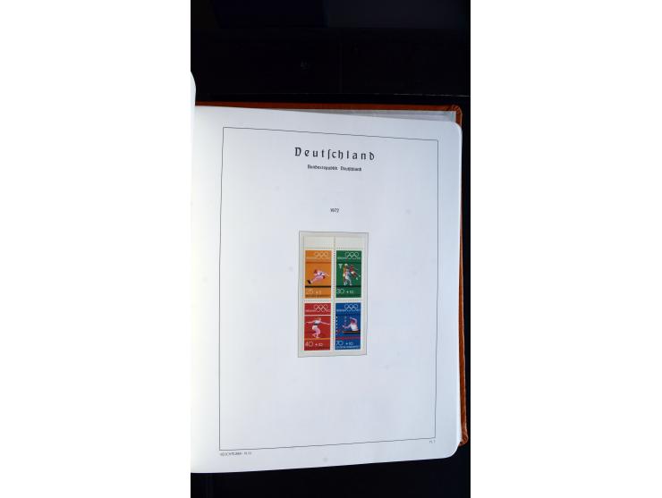 1949/78, postfrische kpl. Sammlung und gestempelte kpl. Sammlung in 2 Leuchtturm-Alben