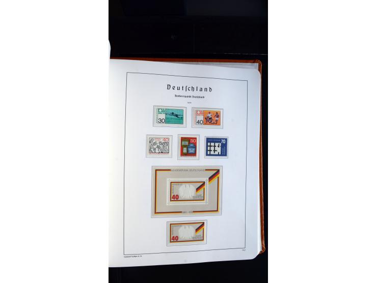 1949/78, postfrische kpl. Sammlung und gestempelte kpl. Sammlung in 2 Leuchtturm-Alben