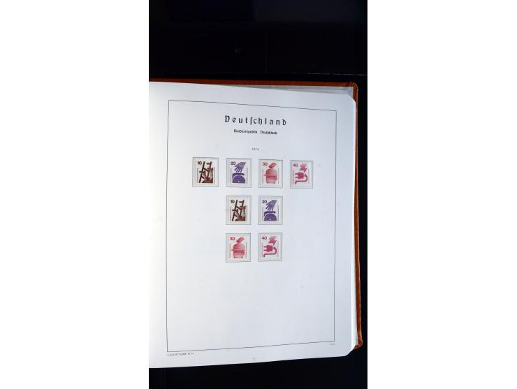 1949/78, postfrische kpl. Sammlung und gestempelte kpl. Sammlung in 2 Leuchtturm-Alben