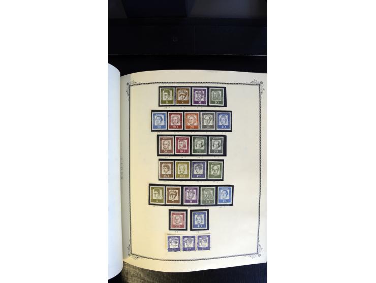 1945/2003(ca.), ungebrauchte/postfrische und gestempelte Sammlung mit einigen Briefen dabei gute frühe Ausgaben Bund/Berlin u