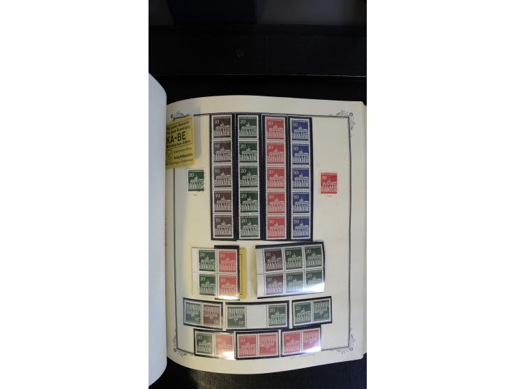 1945/2003(ca.), ungebrauchte/postfrische und gestempelte Sammlung mit einigen Briefen dabei gute frühe Ausgaben Bund/Berlin u