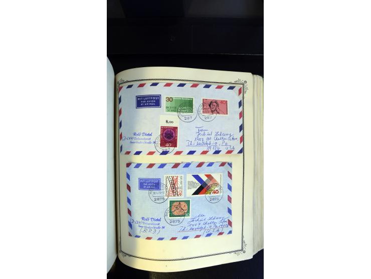 1945/2003(ca.), ungebrauchte/postfrische und gestempelte Sammlung mit einigen Briefen dabei gute frühe Ausgaben Bund/Berlin u