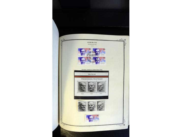 1945/2003(ca.), ungebrauchte/postfrische und gestempelte Sammlung mit einigen Briefen dabei gute frühe Ausgaben Bund/Berlin u