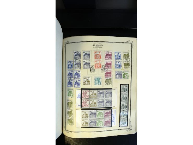 1945/2003(ca.), ungebrauchte/postfrische und gestempelte Sammlung mit einigen Briefen dabei gute frühe Ausgaben Bund/Berlin u