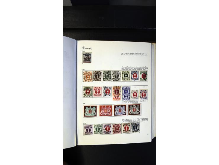 1920/35, ungebrauchte und gestempelte Sammlung mit vielen besseren Werten, dabei Danzig mit besseren Werten Kleiner Innendien