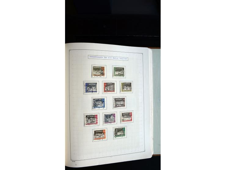 1948/68, sehr schöne gestempelte Sammlung, bis 5M. Schwarzaufdruck in den Hauptnummern augenscheinlich komplett, mit etlichen