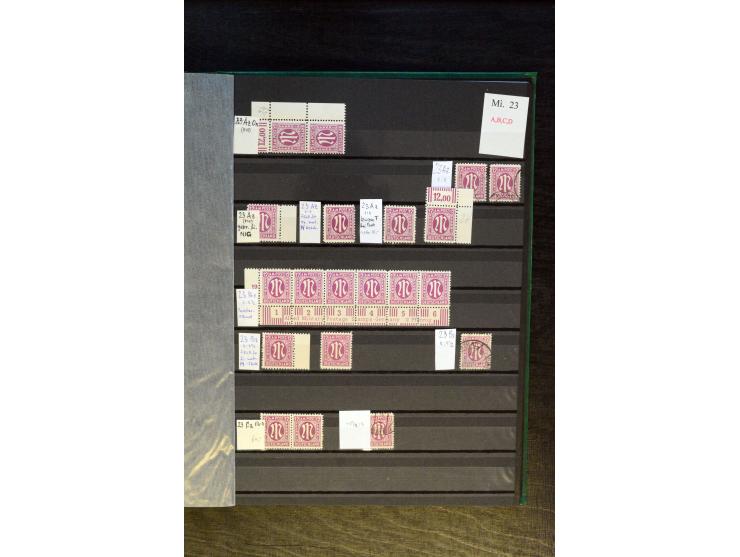 1945/46, kleine Spezial-Sammlung "AM-Post" mit Einheiten, Marken mit Bogenrändern inkl. Platten- und Bogenzählnummern und wei