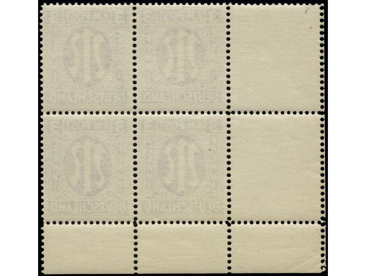 1945, Englischer Druck 3 Pfg. dunkelbläulichviolett im Viererblock aus der linken unteren Bogenecke, links im Rand mit zwei k