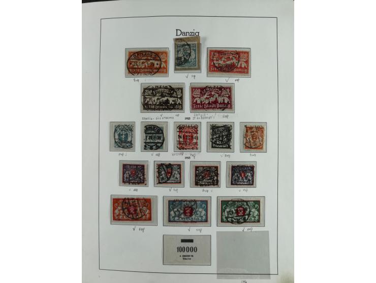 1920/39, interessante postfrische/ungebrauchte und gestempelte Sammlung in 1 Album, inkl. Dienstmarken und Portomarken, mit M