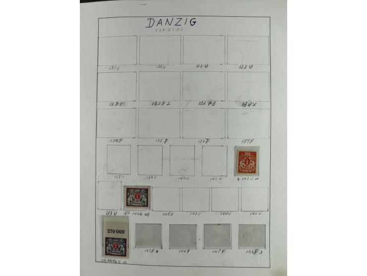 1920/39, interessante postfrische/ungebrauchte und gestempelte Sammlung in 1 Album, inkl. Dienstmarken und Portomarken, mit M