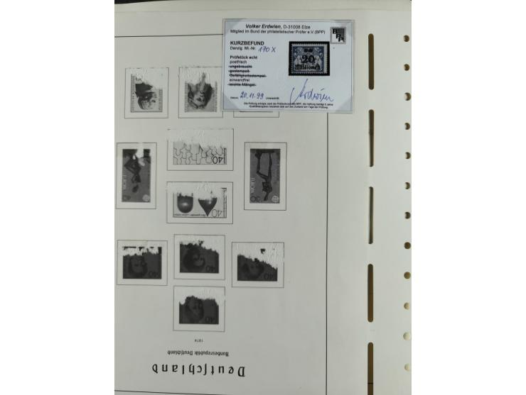 1920/39, interessante postfrische/ungebrauchte und gestempelte Sammlung in 1 Album, inkl. Dienstmarken und Portomarken, mit M