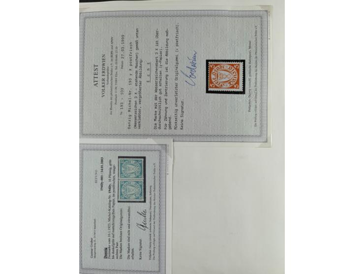 1920/39, interessante postfrische/ungebrauchte und gestempelte Sammlung in 1 Album, inkl. Dienstmarken und Portomarken, mit M