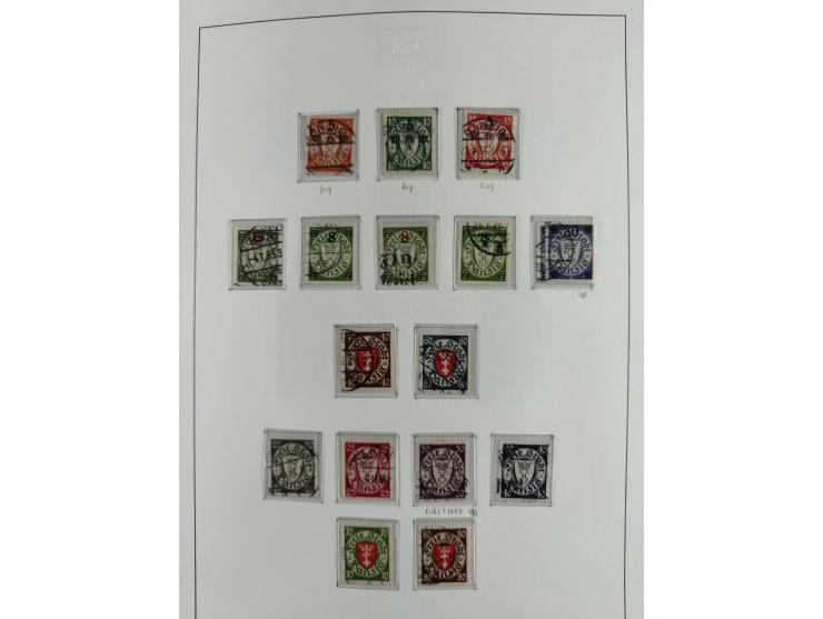 1920/39, interessante postfrische/ungebrauchte und gestempelte Sammlung in 1 Album, inkl. Dienstmarken und Portomarken, mit M