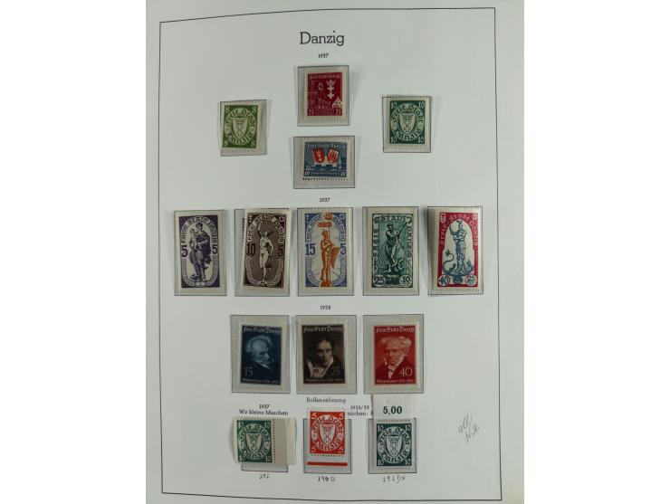 1920/39, interessante postfrische/ungebrauchte und gestempelte Sammlung in 1 Album, inkl. Dienstmarken und Portomarken, mit M