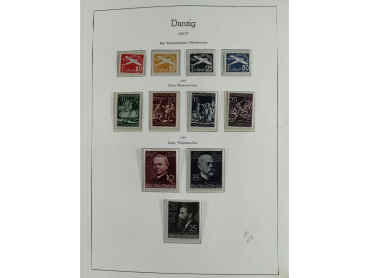 1920/39, interessante postfrische/ungebrauchte und gestempelte Sammlung in 1 Album, inkl. Dienstmarken und Portomarken, mit M