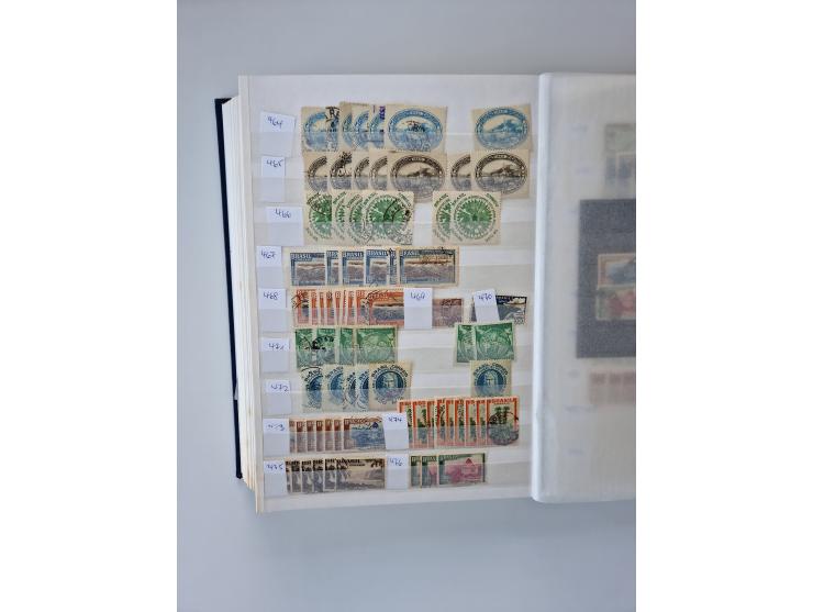 1843/2007 (ca.), umfangreiche postfrische, ungebrauchte und gebrauchte Sammlung in 32 Alben mit Briefen, inkl. amtlichen, Geb