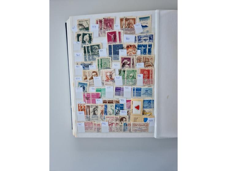 1843/2007 (ca.), umfangreiche postfrische, ungebrauchte und gebrauchte Sammlung in 32 Alben mit Briefen, inkl. amtlichen, Geb