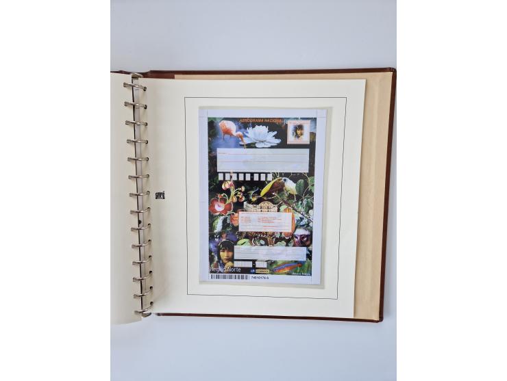 1843/2007 (ca.), umfangreiche postfrische, ungebrauchte und gebrauchte Sammlung in 32 Alben mit Briefen, inkl. amtlichen, Geb