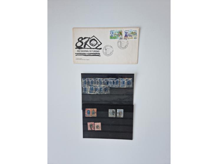 1843/2007 (ca.), umfangreiche postfrische, ungebrauchte und gebrauchte Sammlung in 32 Alben mit Briefen, inkl. amtlichen, Geb