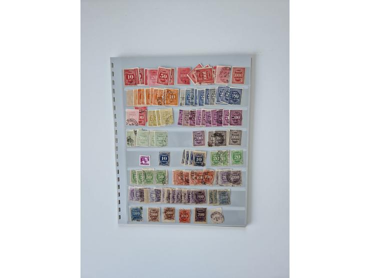 1843/2007 (ca.), umfangreiche postfrische, ungebrauchte und gebrauchte Sammlung in 32 Alben mit Briefen, inkl. amtlichen, Geb