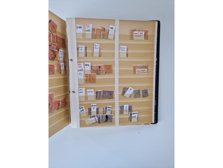 1843/2007 (ca.), umfangreiche postfrische, ungebrauchte und gebrauchte Sammlung in 32 Alben mit Briefen, inkl. amtlichen, Geb