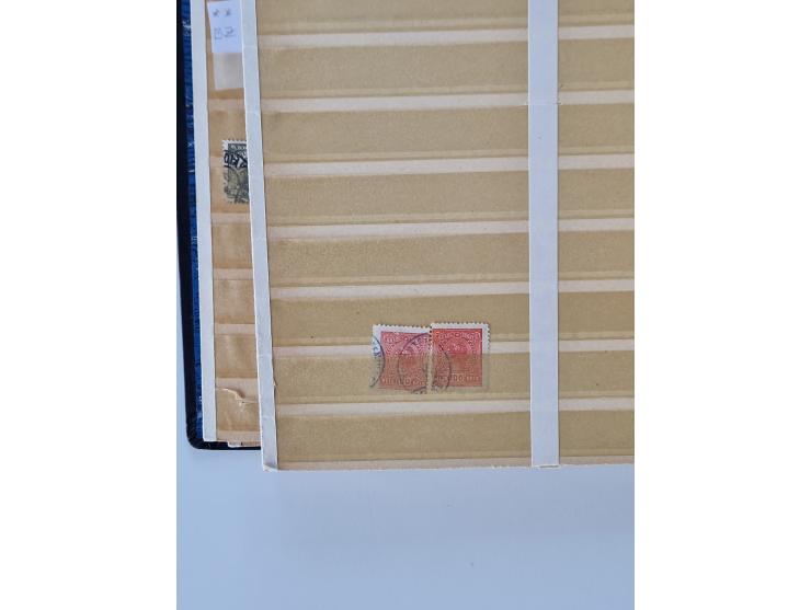 1843/2007 (ca.), umfangreiche postfrische, ungebrauchte und gebrauchte Sammlung in 32 Alben mit Briefen, inkl. amtlichen, Geb