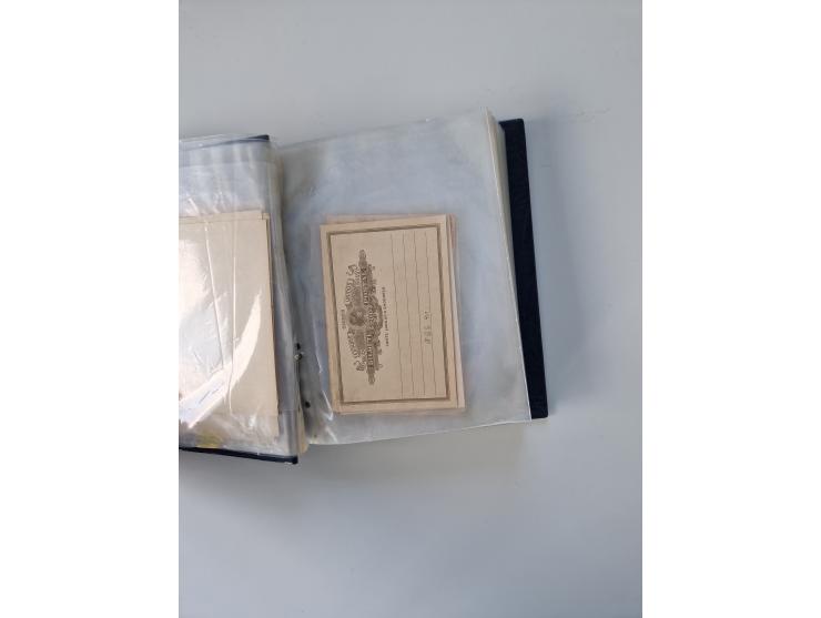 1843/2007 (ca.), umfangreiche postfrische, ungebrauchte und gebrauchte Sammlung in 32 Alben mit Briefen, inkl. amtlichen, Geb