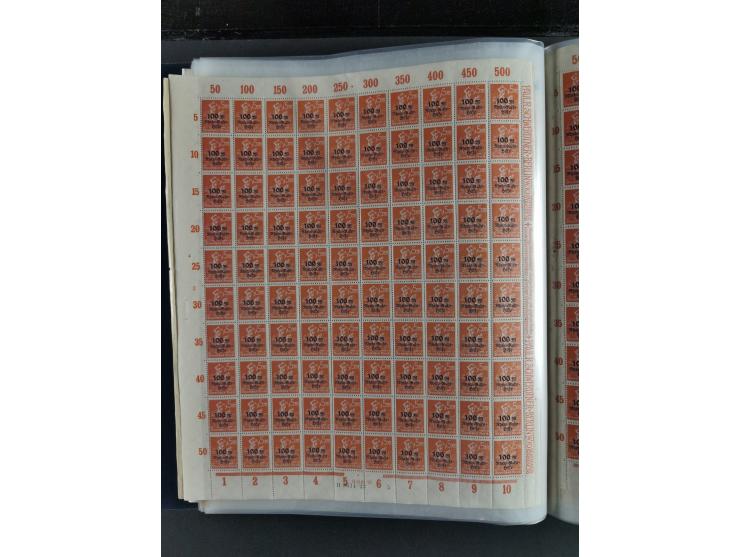 1923, meist postfrischer Bestand mit über 70 Bögen ex. Mi.-Nr. 235-276, dabei auch kompletter Bogen Mi.-Nr. 260, teils vorgef