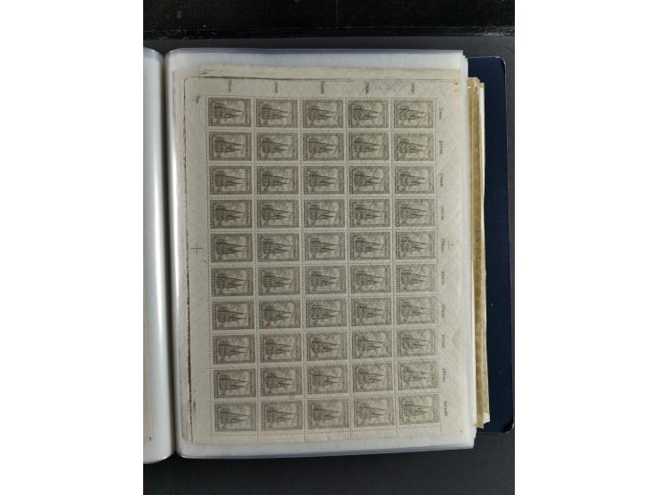 1923, meist postfrischer Bestand mit über 70 Bögen ex. Mi.-Nr. 235-276, dabei auch kompletter Bogen Mi.-Nr. 260, teils vorgef