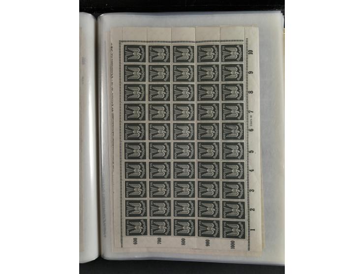 1923, meist postfrischer Bestand mit über 70 Bögen ex. Mi.-Nr. 235-276, dabei auch kompletter Bogen Mi.-Nr. 260, teils vorgef