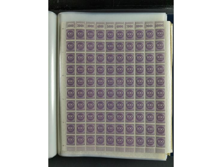 1923, meist postfrischer Bestand mit über 70 Bögen ex. Mi.-Nr. 235-276, dabei auch kompletter Bogen Mi.-Nr. 260, teils vorgef