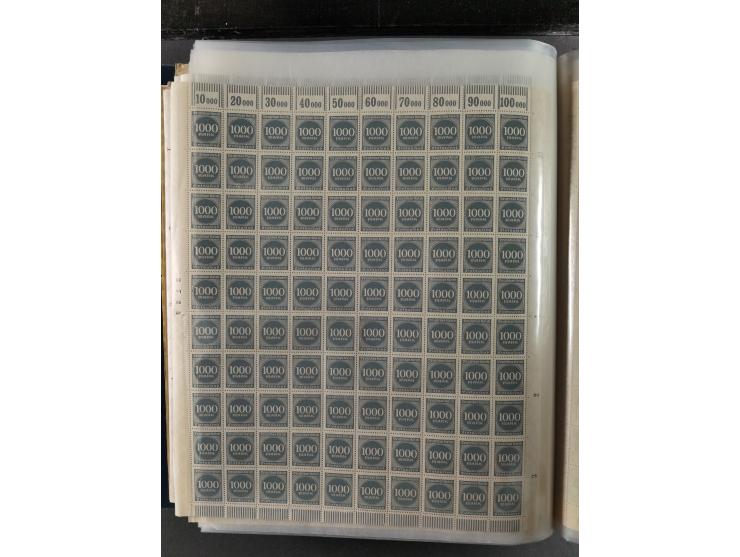 1923, meist postfrischer Bestand mit über 70 Bögen ex. Mi.-Nr. 235-276, dabei auch kompletter Bogen Mi.-Nr. 260, teils vorgef