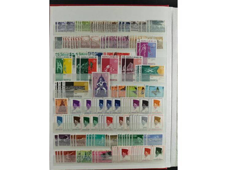 1949/79, mint never hinged, unused and used group with many duplicates, incl. multiples, blocks, stamps with blank fields, et