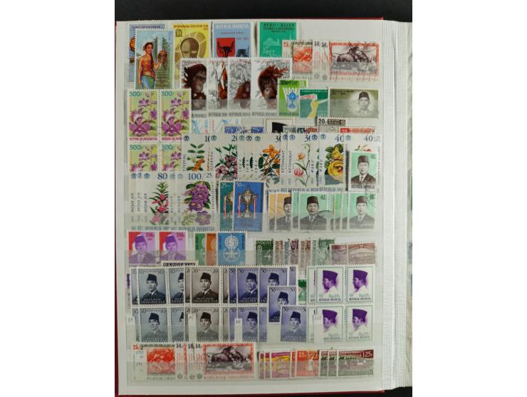 1949/79, mint never hinged, unused and used group with many duplicates, incl. multiples, blocks, stamps with blank fields, et