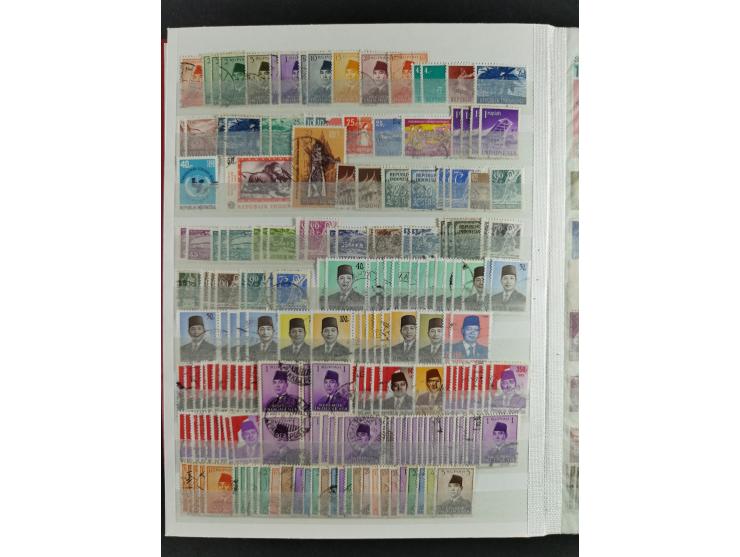 1949/79, mint never hinged, unused and used group with many duplicates, incl. multiples, blocks, stamps with blank fields, et